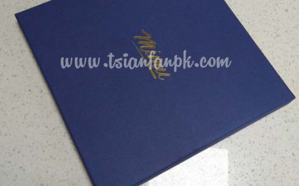 紙質(zhì)天地蓋硬紙板禮盒